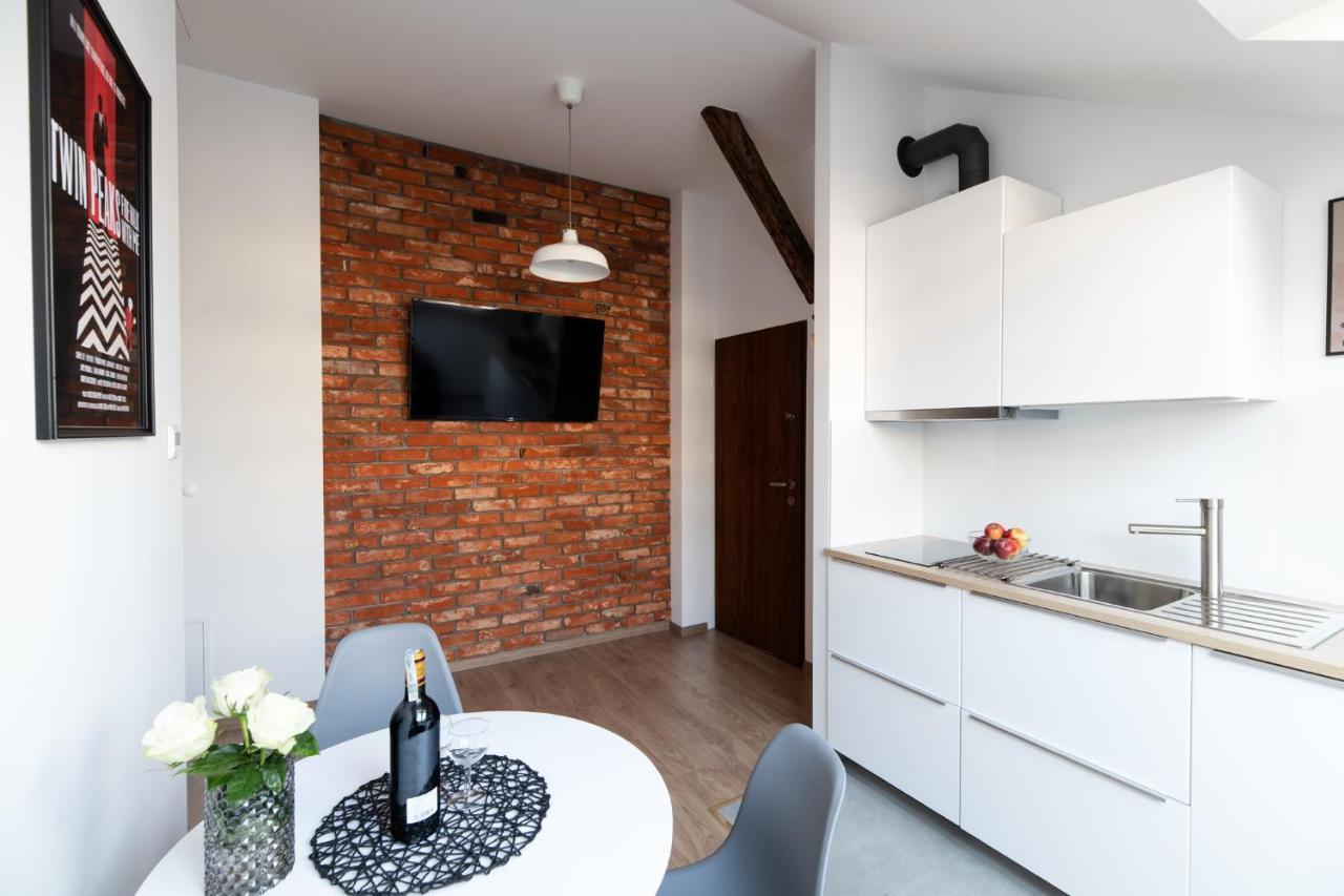 Neo Sky Apartment, Free Parking, 15 Min Walk Old Town&Kazimierz - By Homelike Krakau Buitenkant foto