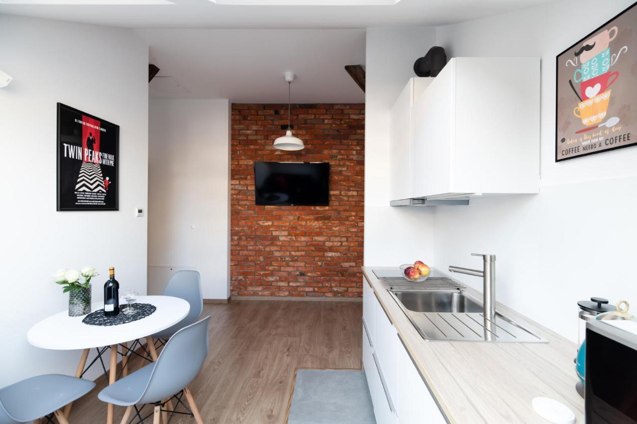 Neo Sky Apartment, Free Parking, 15 Min Walk Old Town&Kazimierz - By Homelike Krakau Buitenkant foto